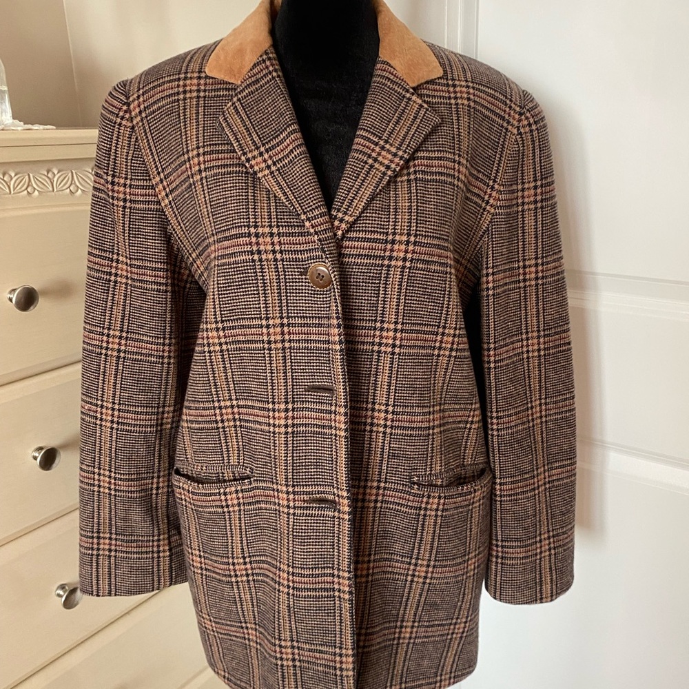Vintage Harvé Benard Plaid Blazer with Tan Collar
